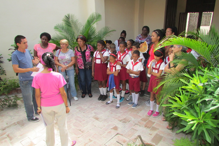 Fotos: Cortesía Nazario Salazar Martínez Inauguran exposición de bonsáis en Camagüey