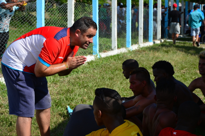 Fotos: Del Autor Miuras caen en el infierno de Mambrini