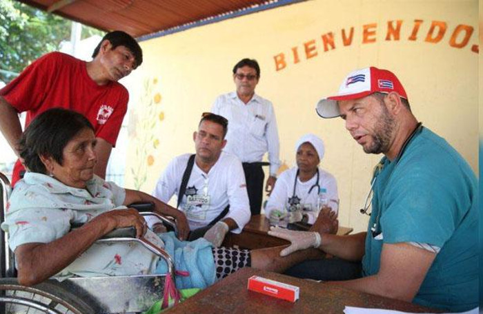 Foto: Tomada de cubadebate.cu Regresa hoy a Cuba brigada médica en Perú