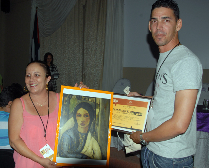 Foto: Otilio Rivero Delgado/ Adelante Premian trabajos en fórum científico técnico