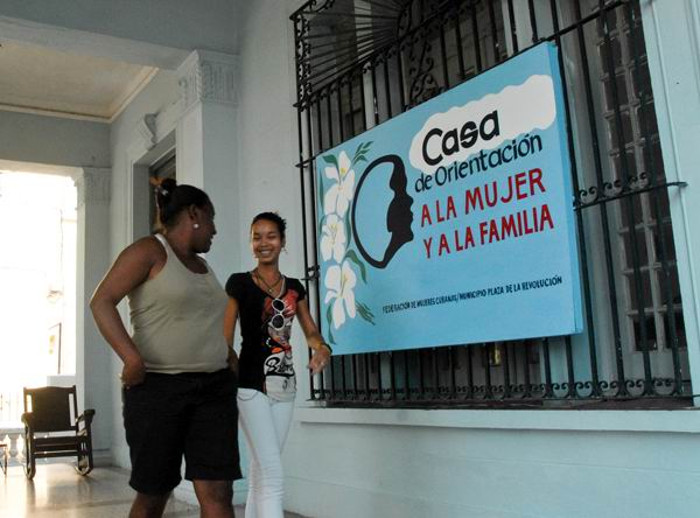 Foto: Tomada de juventudrebelde.cu Casa de Orientación a la Mujer propone proyectos de verano