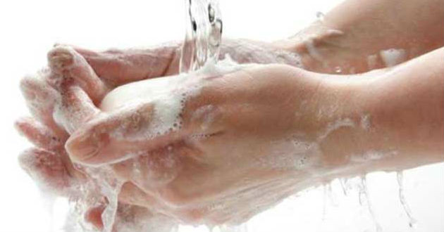 Foto: Tomada de aztecanoticias.com.mx Aseo correcto de las manos, imperativo para prevenir enfermedades