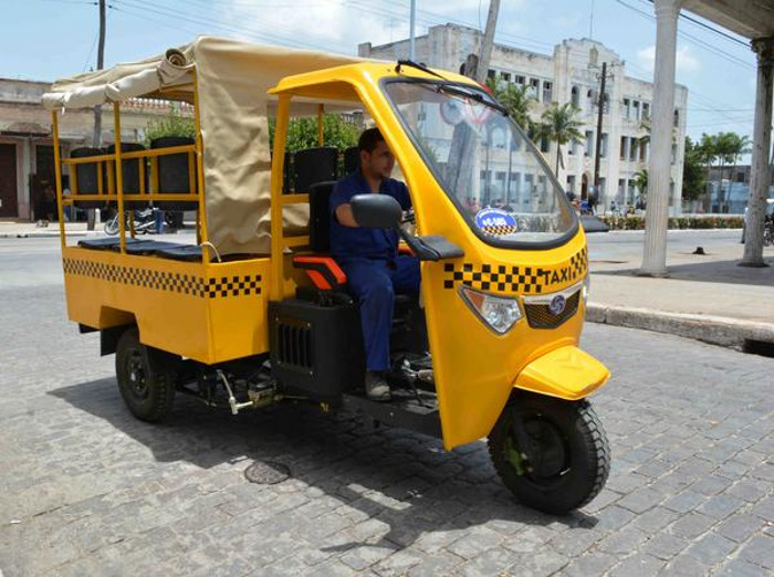 Foto: Rodolfo Blanco Cué/ACN Triciclos con motor apoyarán transporte urbano en Camagüey
