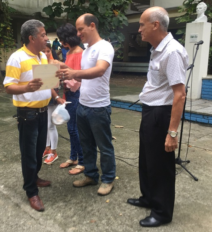 Universidad de Camagüey reconocen a docentes destacados