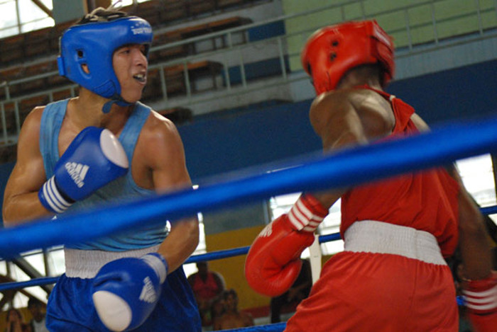 En Sancti Spíritus, el boxeo demostró la buena “estrella” de la escuela camagüeyana; en el camino quedaron rivales de tanta valía como los de La Habana y Santiago de Cuba. Foto: Tomada de juventudrebelde.cu Escolares: buena cosecha en el camino al podio