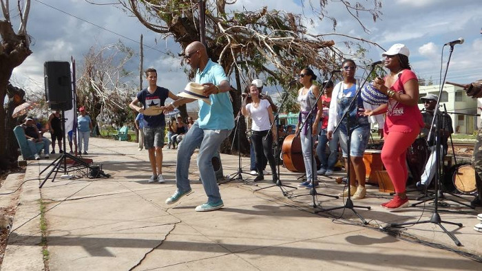 Fotos: Rachel García Aguilera /Colaboradora Ballet Folklórico en Esmeralda: Vale la pena (+Fotos)