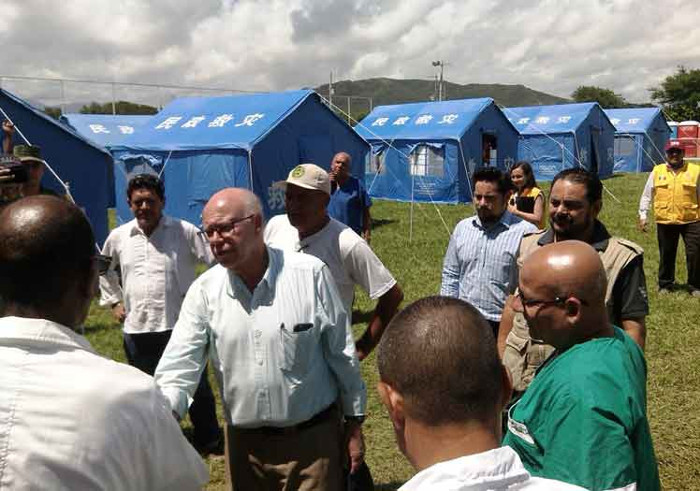 Photo: PL Mexican Secretary of Health Visits Cuba's Medical Brigade in Oaxaca