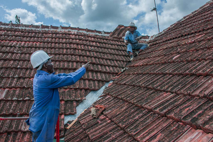 Fotos: Leandro Pérez Pérez/Adelante Proeza laboral sobre las huellas de Irma