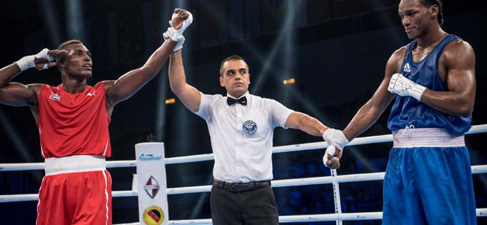 Sin dudas el camagüeyano Julio César La Cruz estará entre los premiados. Foto: Archivo Esta noche el boxeo cubano de gala