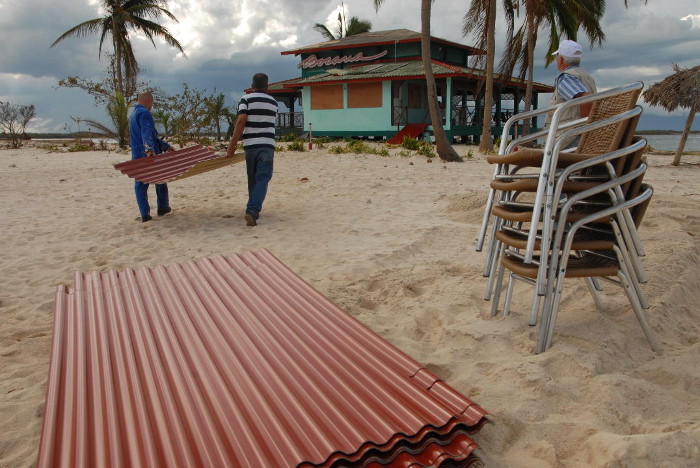 Photo: Otilio Rivero Delgado/Adelante/Archive Recognized in Santa Lucia, Camaguey, relevance of measures for victims by Irma