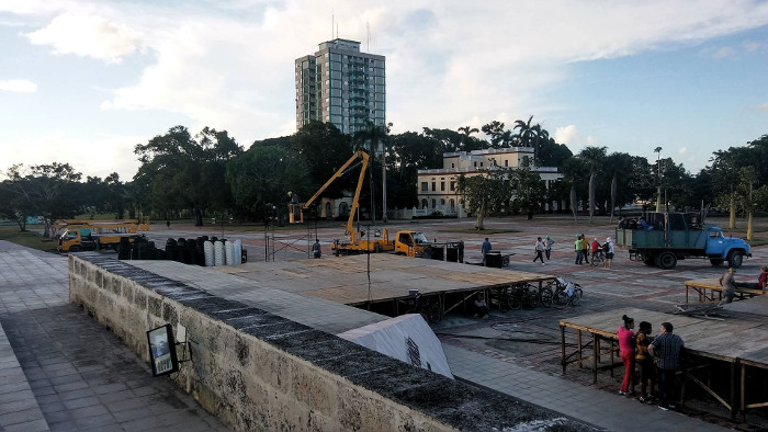 Fotos: De los autores Camagüeyanos rememorarán homenaje de hace un año a Fidel