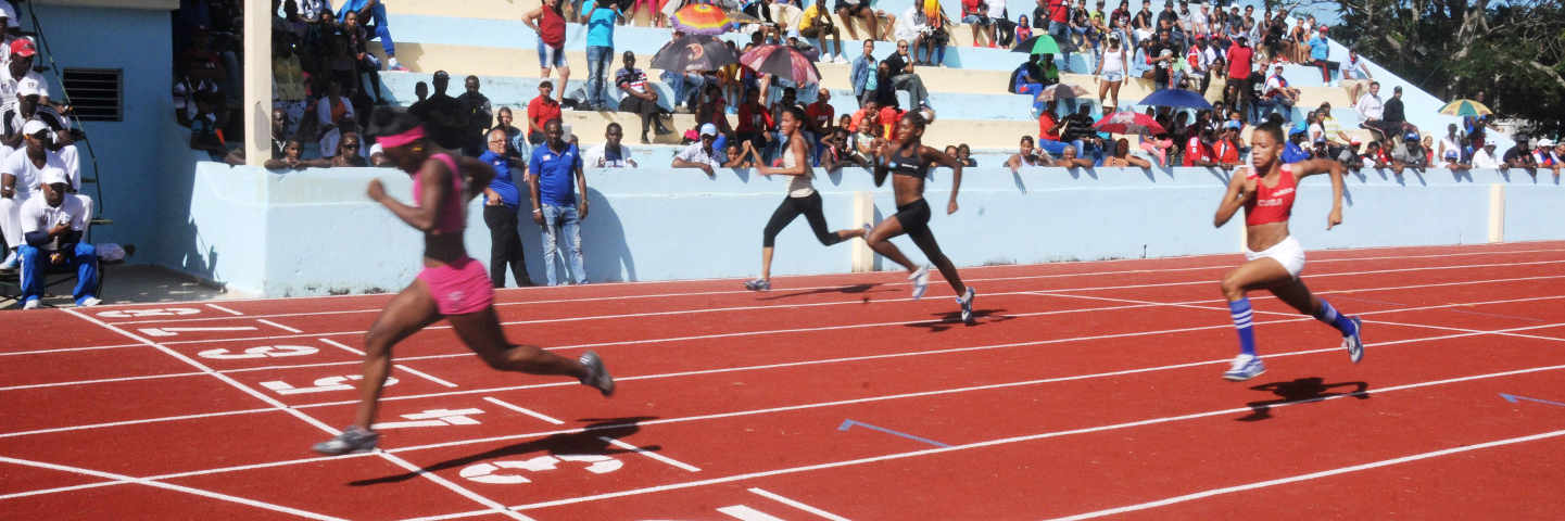Inaugurado el nuevo estadio de atletismo de Camagüey - Competencia de Atletismo