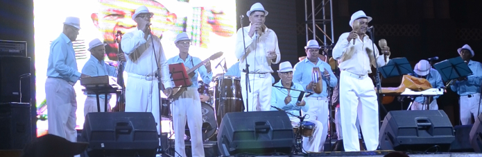 Camagüey celebra bailando
