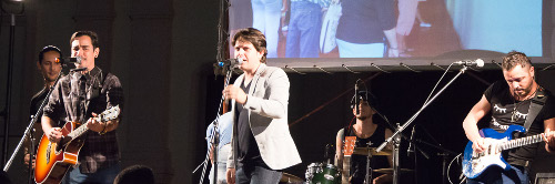 Adrián y Mauricio abrazan a CamagüeyAdrián y Mauricio abrazan a Camagüey