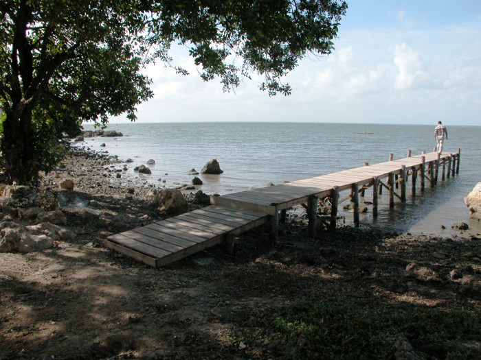 Proa del San Rafael hacia Los Ballenatos