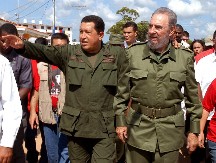 Foto:Tomada de cubadebate.cu Pensamiento unitario de Chávez y Fidel en Cumbre del ALBA—TCP