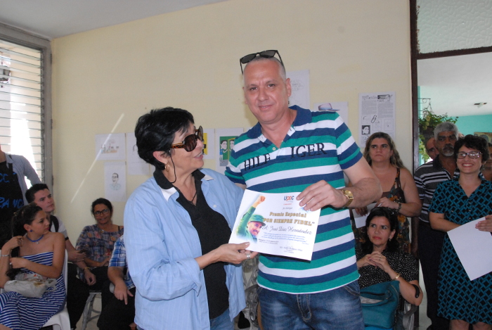 La prensa es premiada