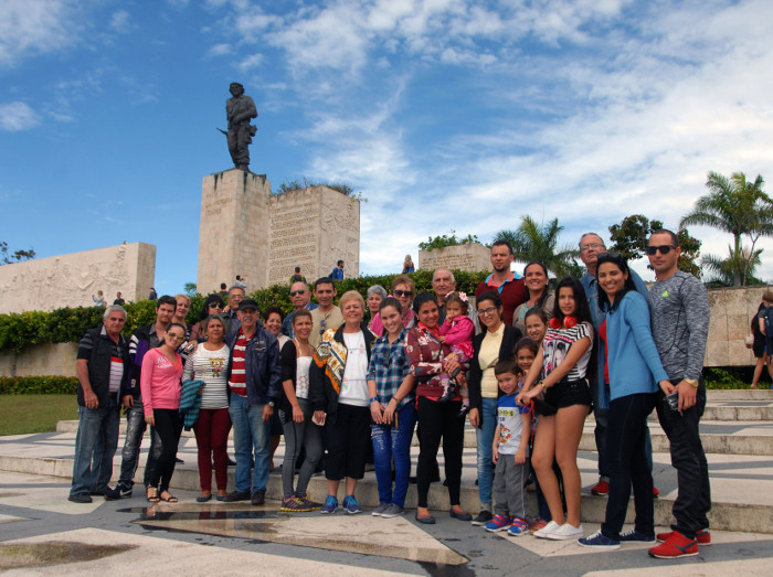 Foto: Félix Anazco Ramos/ Adelante El Che y Fidel, símbolos de permanente energía