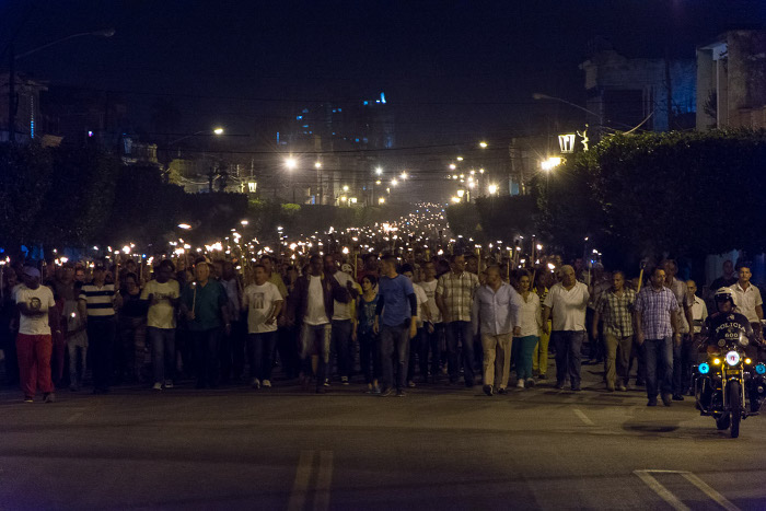 Fotos: Leandro Pérez Pérez/Adelante/Archivo Cuba iluminada por la Marcha de las Antorchas