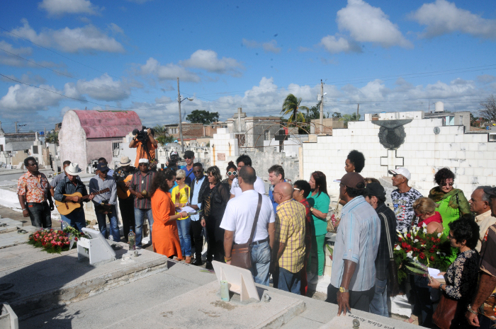 Sonido Camagüeyano toca primero el cielo de Candita y Nené