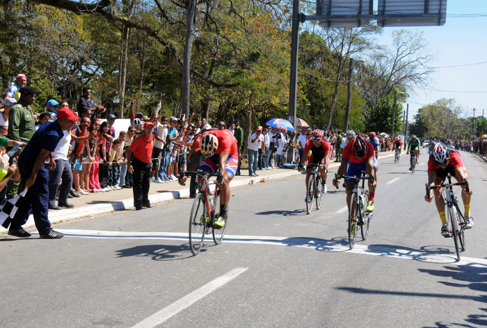 Pedalistas camagüeyanos por mejorar en Clásico Nacional Ciclismo