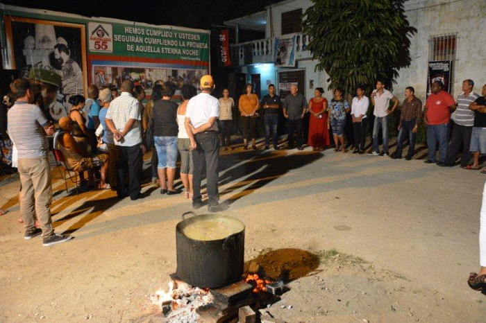 Fotos: Otilio Rivero Delgado/ Adelante Candidatos a delegados y a diputados intercambian con el barrio