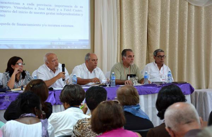 Reunión del Comité Nacional de la Sociedad Cultural José Martí, presidida por su vicepresidente René González Sehwerert, Héroe de la República de Cuba, en el centro de convenciones Santa Cecilia, en Camagüey. Foto: Rodolfo Blanco Cué/ ACN Comité Nacional de la Sociedad Cultural José Martí sesionó en Camagüey