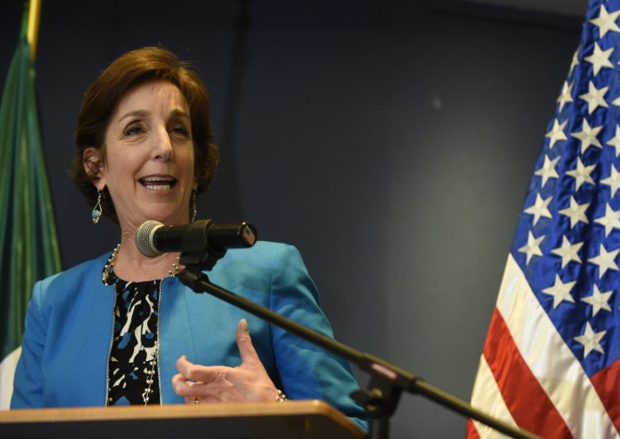 Foto: Tomada de Newsweek en español Jacobson en retirada, complicadas relaciones EE.UU.-México