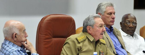  Analizó Pleno del Comité Central del Partido Comunista de Cuba importantes temas socio-económicos  