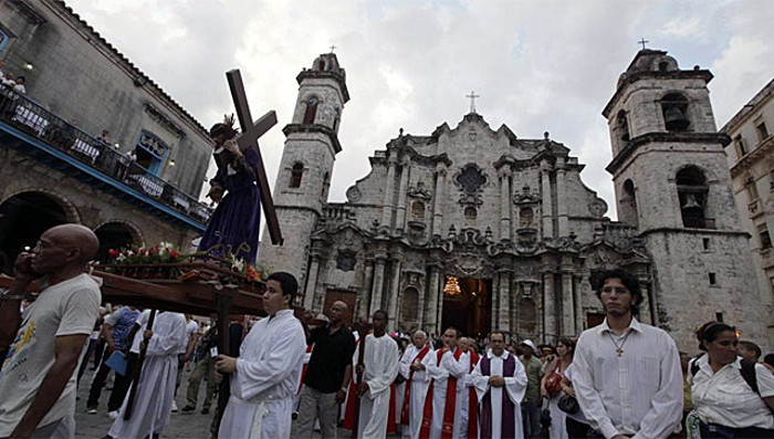 Las diócesis, parroquias y comunidad creyente celebran la semana santa en Cuba. Foto: Tomada de http www.cubahora.cu/ Viernes Santo en Cuba