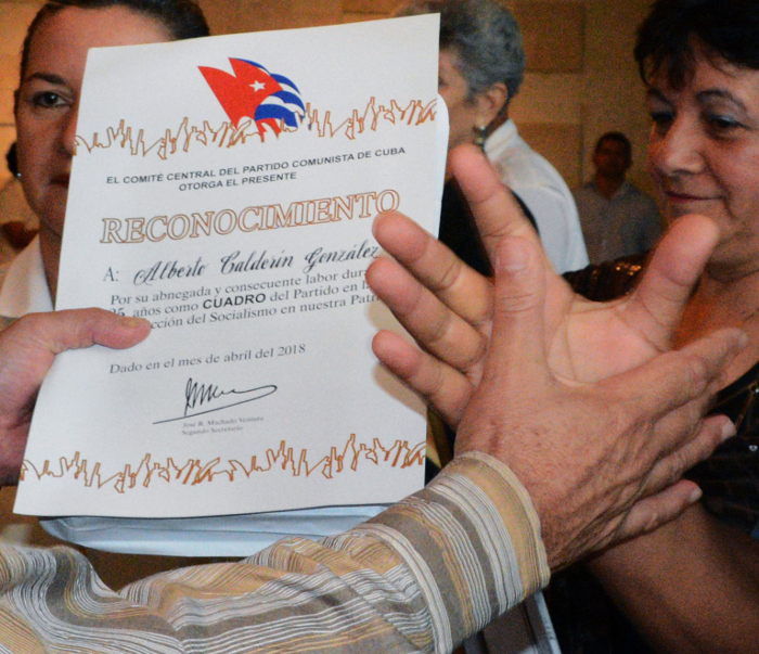 Fotos: Otilio Rivero Delgado/ Adelante Premio a la constancia y la ejemplaridad (+ Fotos)