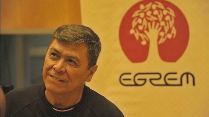 Foto: Tomada de www.radiorebelde.cu Salvadoreño Álvaro Torres graba disco en Cuba