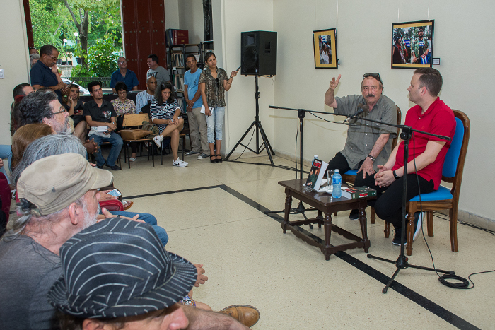 Fotos: Leandro Pérez Pérez/ Adelante Ramonet multiplica por Cuba Cien horas con Fidel