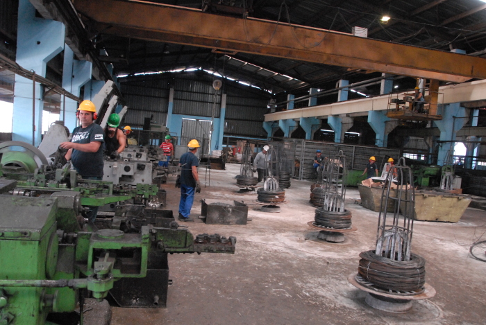 Foto: Otilio Rivero Delgado/ Adelante Derivados del acero en Camagüey estabiliza su producción