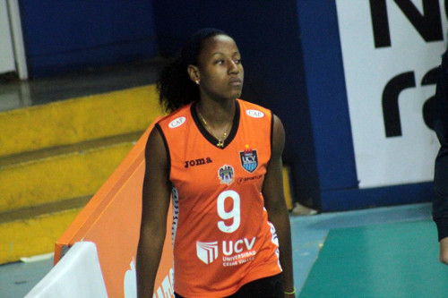 Regla Gracia.  Foto: Tomada de voleibol.pe/lnsv. Camagüeyanas integran nómina cubana a Copa NORCECA Challenge