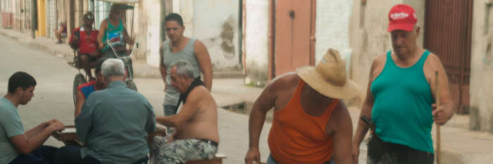 Un San Juan de escaso sazón en los barrios