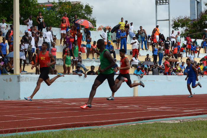 Foto: Leandro Pérez Pérez/ Adelante La Habana domina el Campeonato Nacional Juvenil de Atletismo