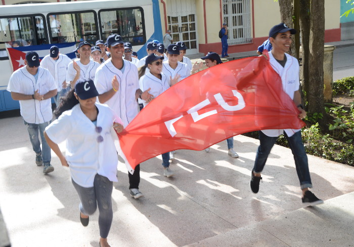 Delegados camagüeyanos a la cita. Foto: Otilio Rivero Delgado/ Adelante En comisiones sesiona hoy el Congreso de la FEU