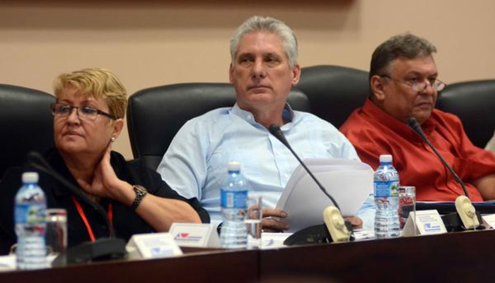 Foto: Abel Padrón Padilla/ ACN Presidente cubano en última sesión del X Congreso de la UPEC