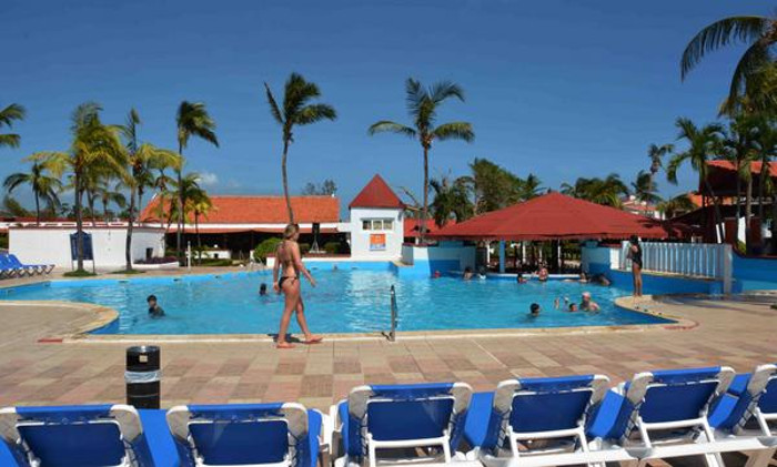 A los hoteles de la playa Santa Lucía llegarán más de 300 de turistas rusos cada 10 días. Foto: Archivo Turistas rusos “invadirán” la playa Santa Lucía