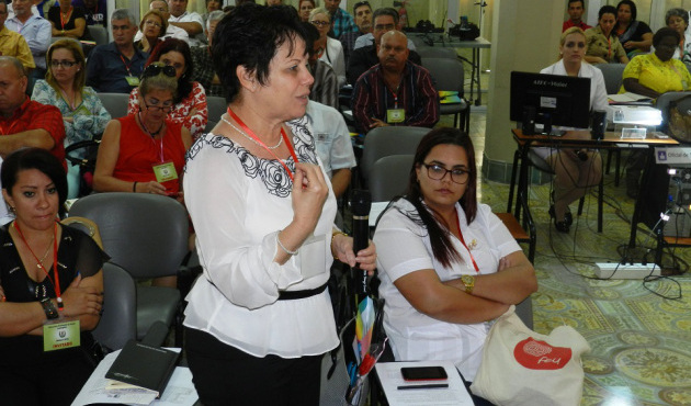La doctora María del Carmen Romero Sánchez, cuando era rectora de la Universidad de Ciencias Médicas de Camagüey. Foto: Archivo Vivencia de una camagüeyana sobre el sismo en Venezuela