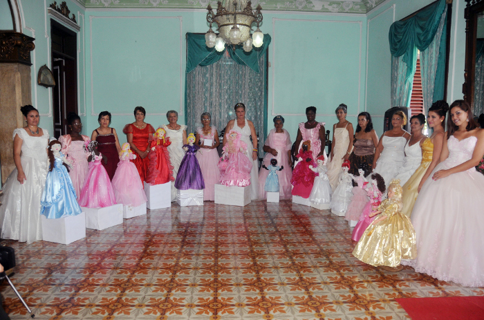 Carsueños: quince años bordando alegrías 