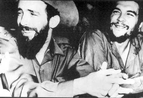 Foto: Tomada de cubadebate.cu Che y Camilo en el cruce por la historia camagüeyana