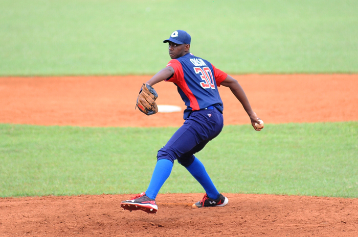 Foto: Carlos Rafael/Periódico Ahora 58 Serie Nacional de Béisbol: En brazos de la inseguridad