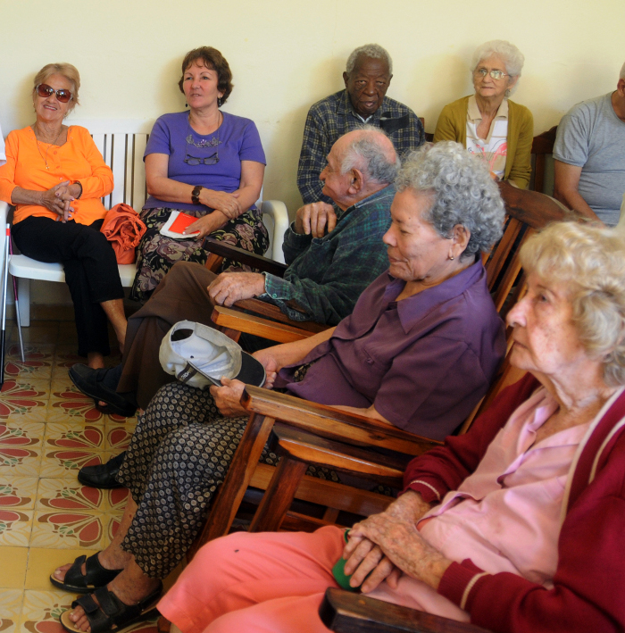 Envejecimiento poblacional en debate online 