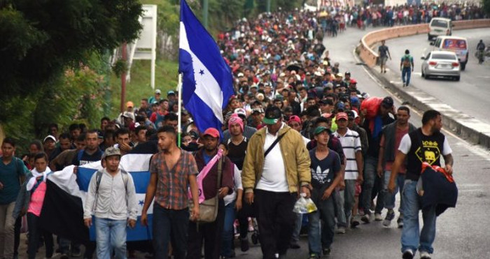 Hondureños avanzan hacia EEUU pese a amenazas de Trump. Foto: Tomada de tribunanoticias.mx