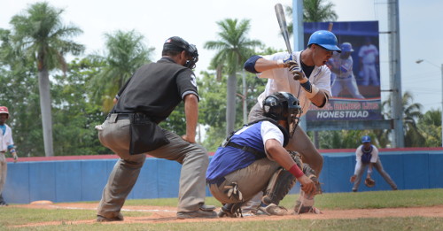  Dos camagüeyanos al Panamericano juvenil de béisbol