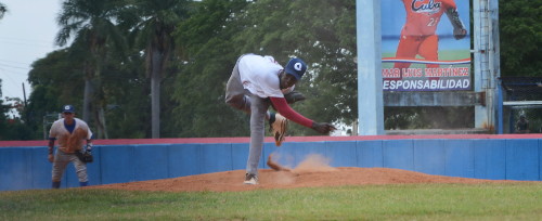 Camagüey con paso firme en nacional juvenil de béisbol