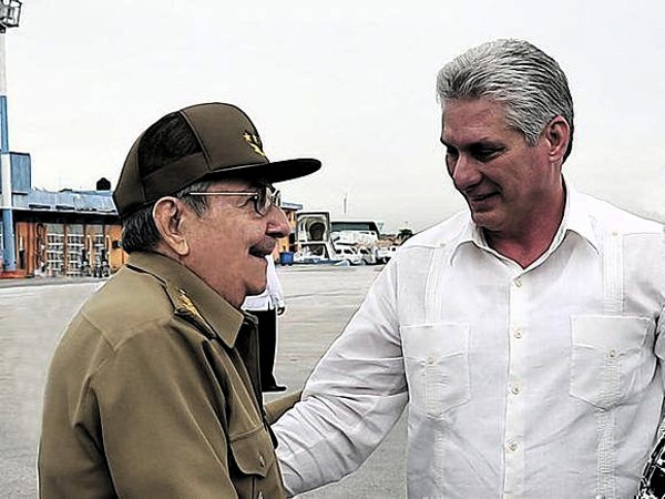 Foto: Tomada de cubadate.cu Recibió Raúl Castro al Presidente Díaz-Canel