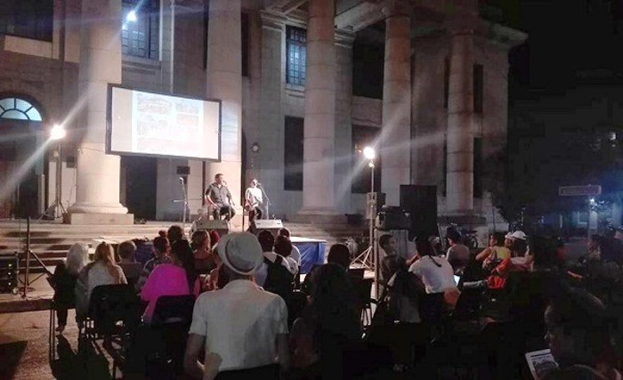 Foto: De la autora Jóvenes artistas camagüeyanos le cantaron a Fidel